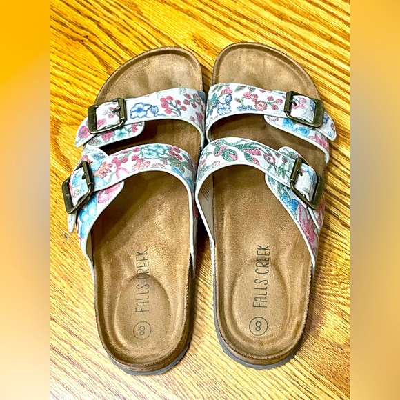 Fall Creek Floral Sandals - Picture 6 of 8